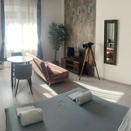 Apartment Leo's Corner In