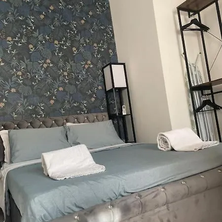 Apartment Leo's Corner In Mailand