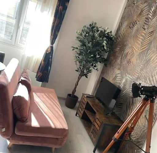 Apartment Leo's Corner In Mailand