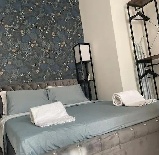 Apartment Leo's Corner In Mailand