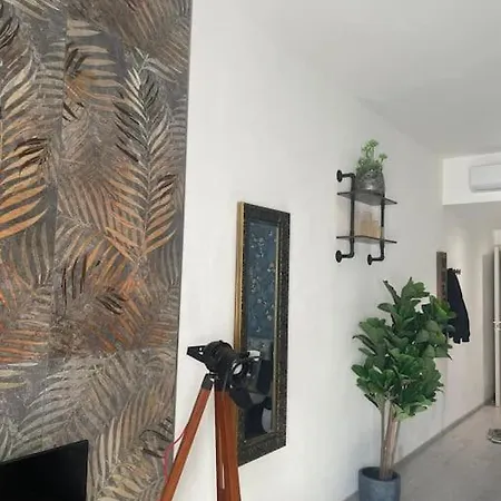 Leo's Corner In Apartamento Milán